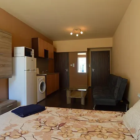 Sunny Dream Family ساني بيتش